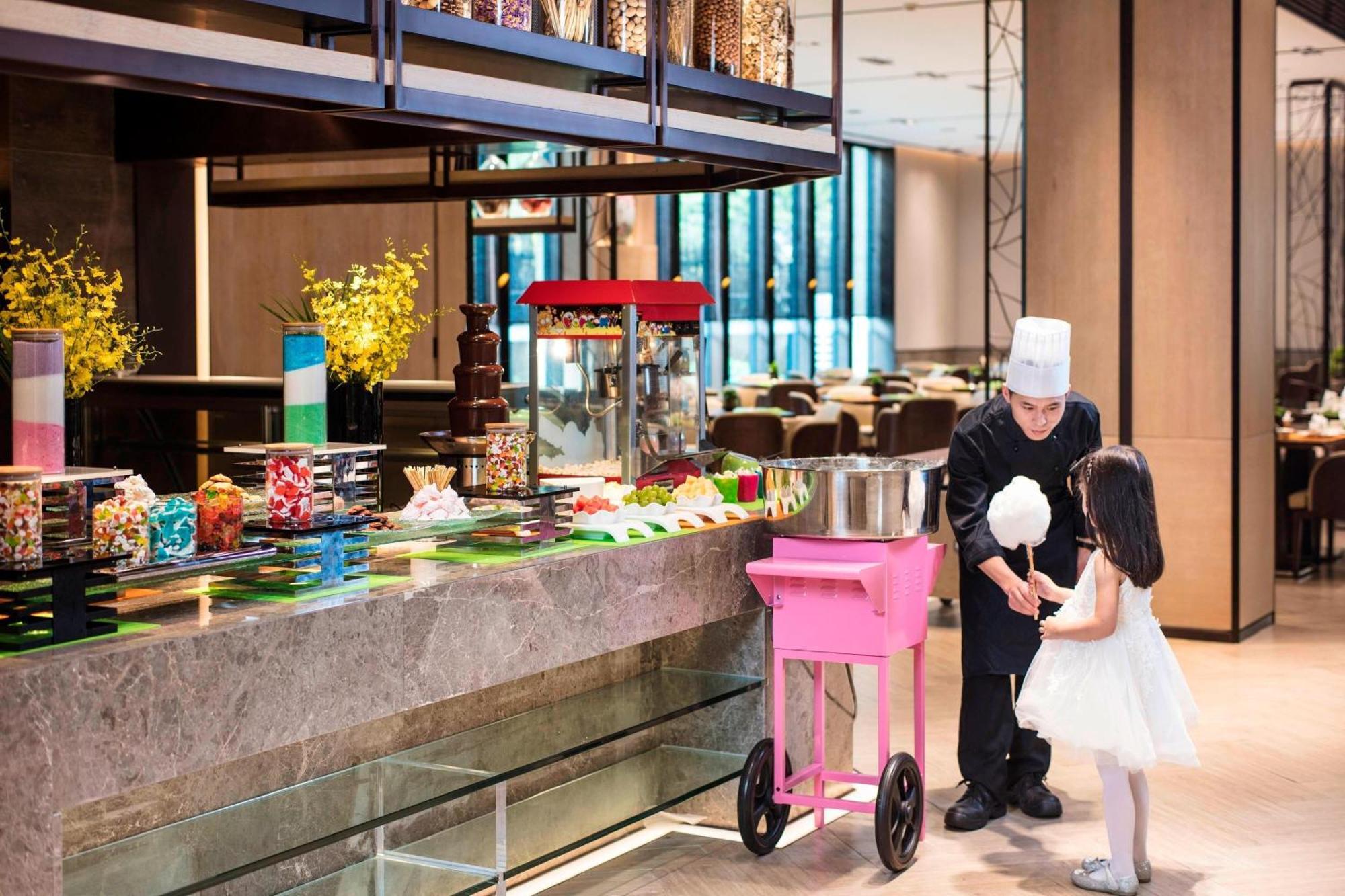 Courtyard By Marriott Shanghai International Tourism And Resorts Zone Exterior foto