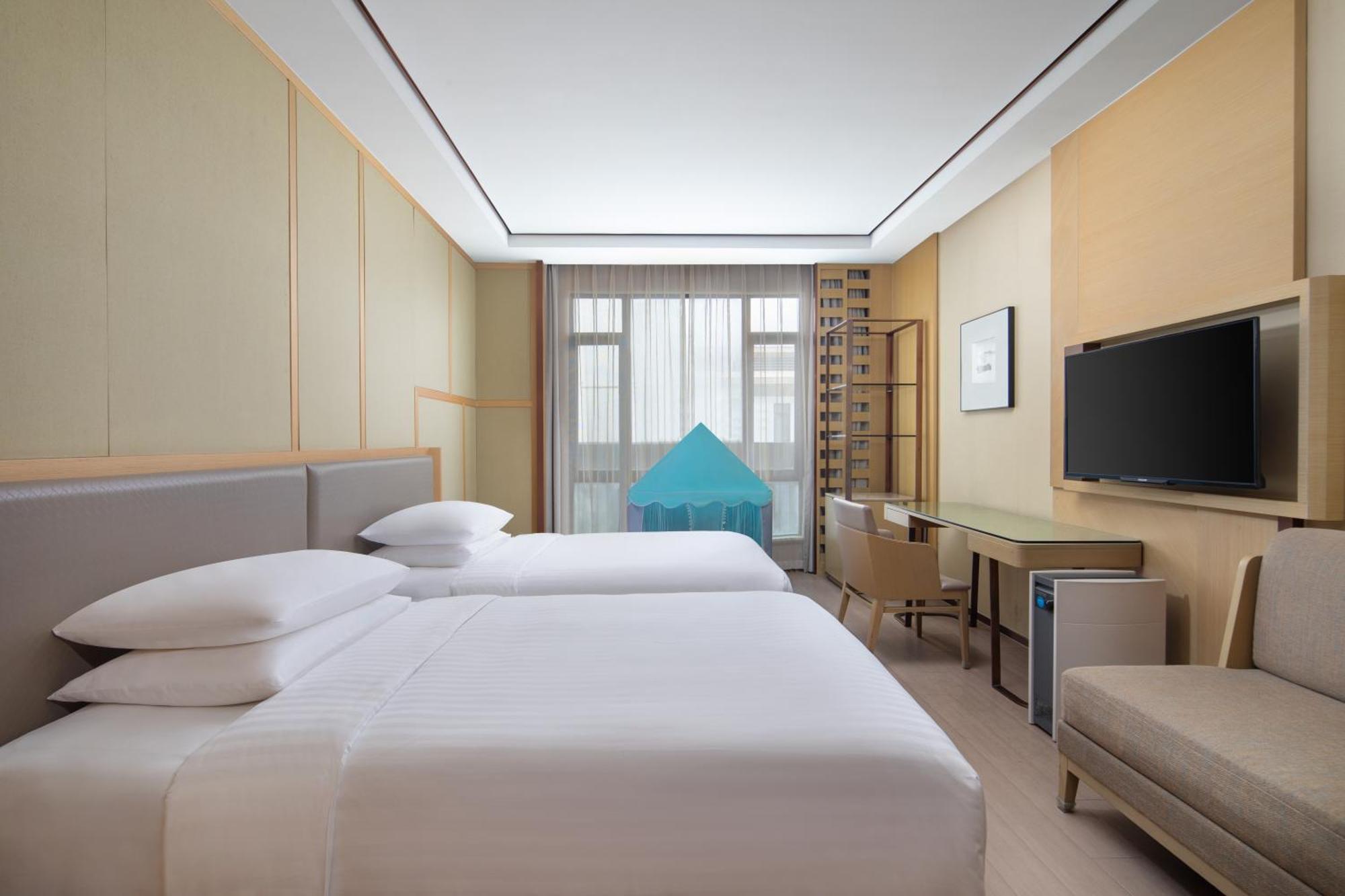 Courtyard By Marriott Shanghai International Tourism And Resorts Zone Exterior foto